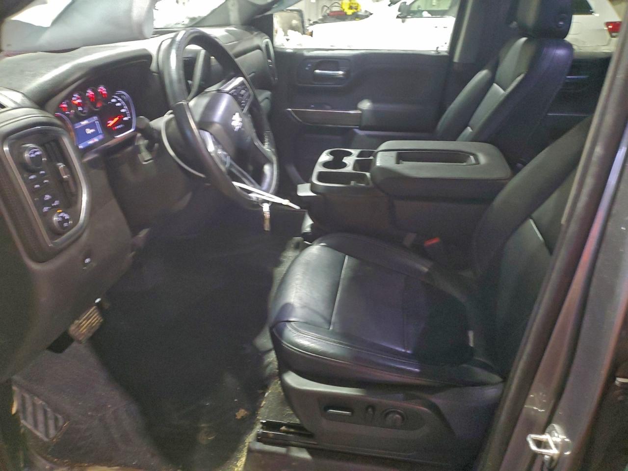 2020 CHEVROLET SILVERADO K1500 LT photo 7