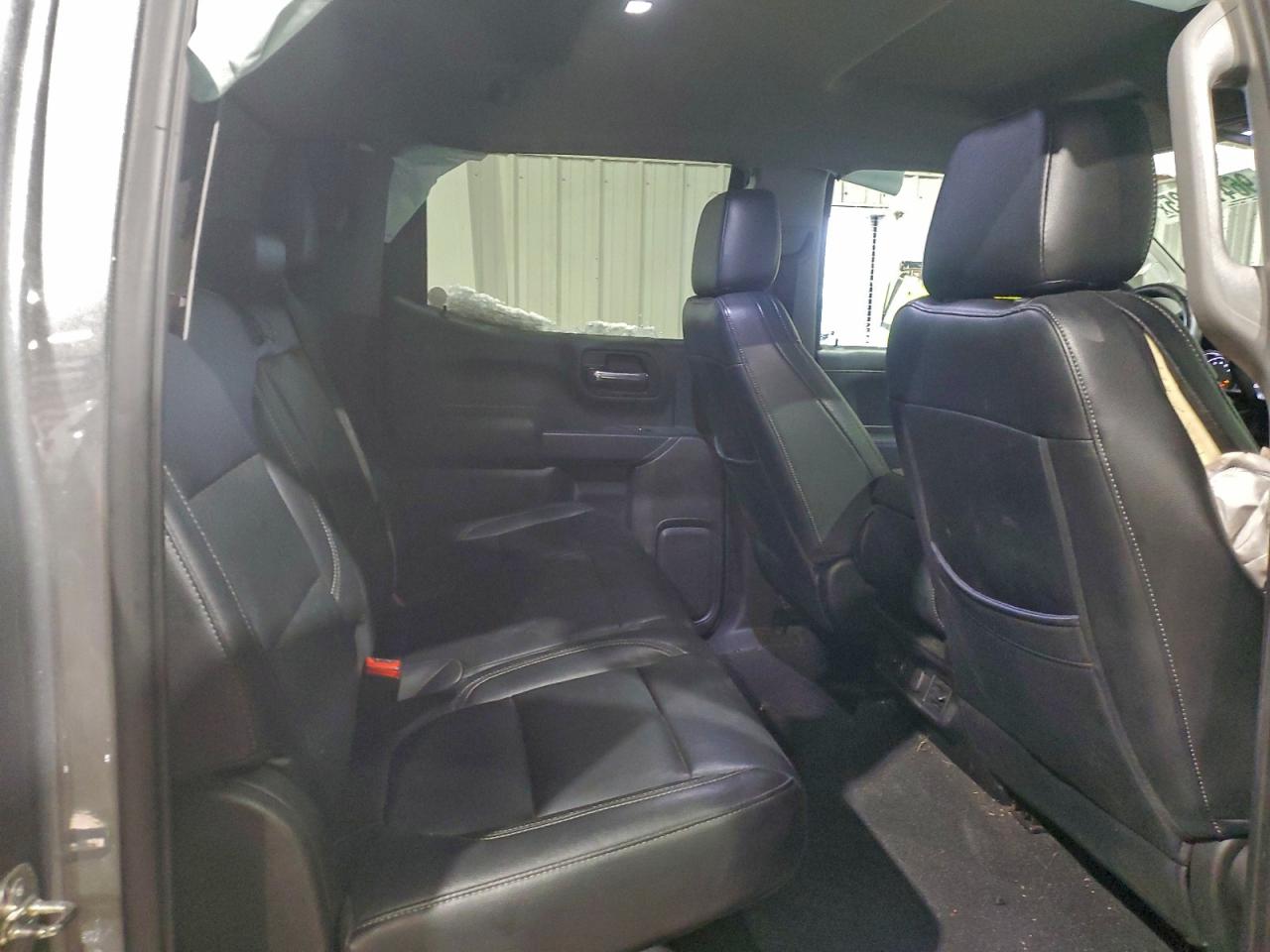 2020 CHEVROLET SILVERADO K1500 LT photo 10