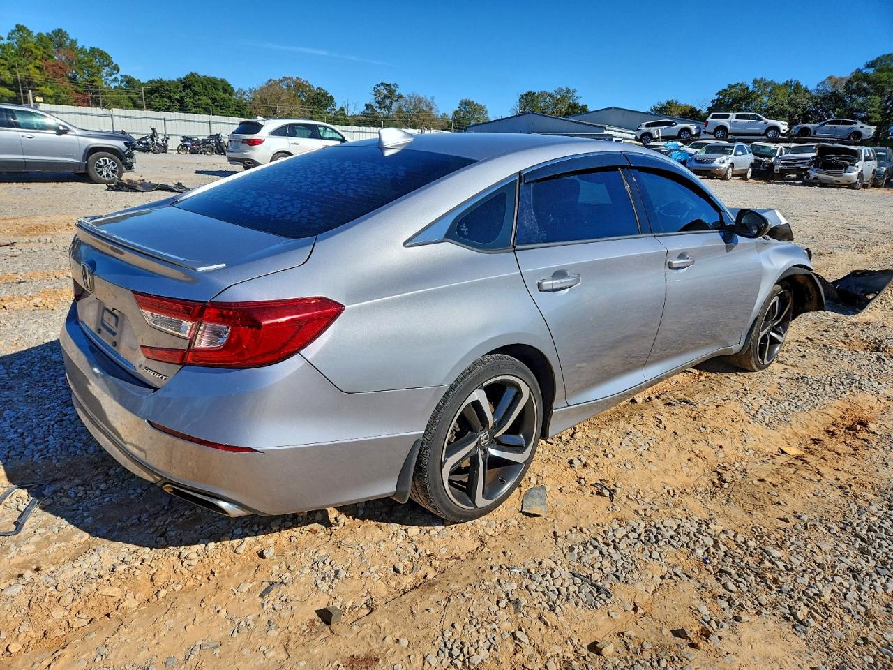 2018 HONDA ACCORD SPORT photo 3