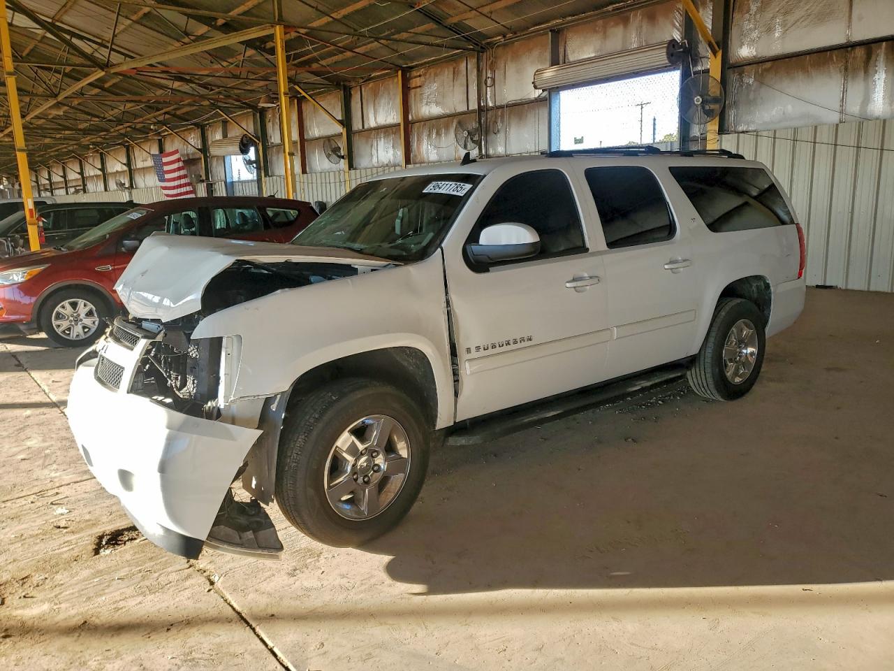 2007 CHEVROLET SUBURBAN C1500 — FRONT END damage — photo 1