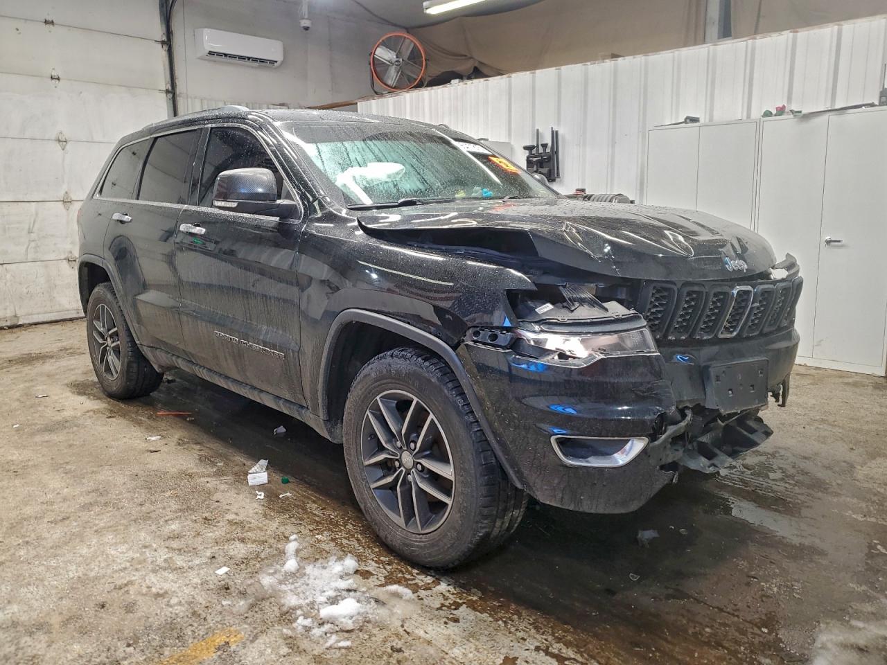 2018 JEEP GRAND CHEROKEE LIMITED photo 4