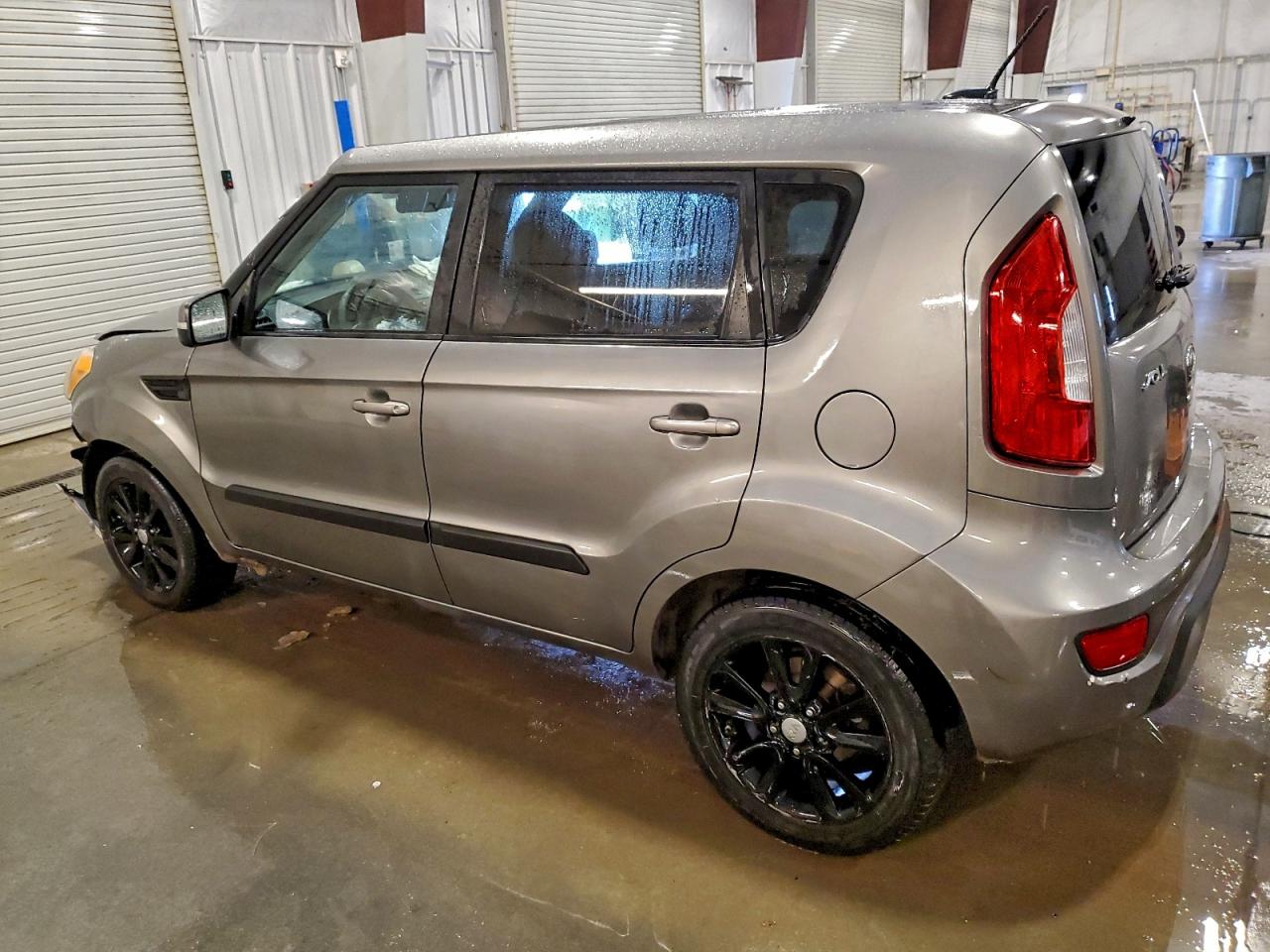 2012 KIA SOUL + photo 2