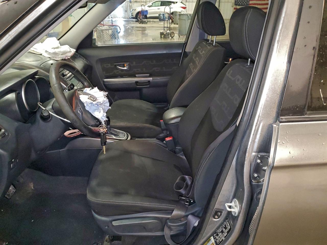 2012 KIA SOUL + photo 7