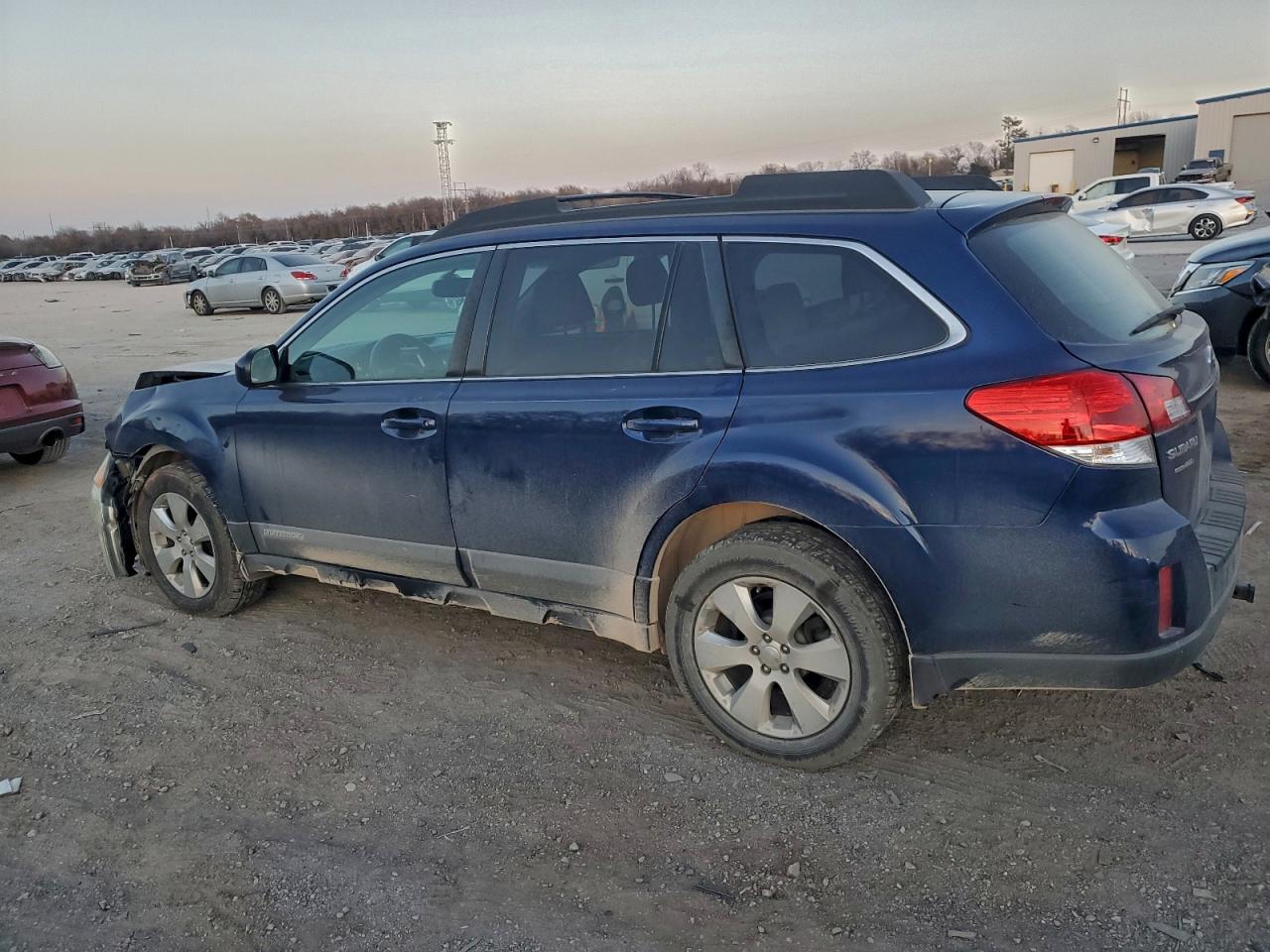 2010 SUBARU OUTBACK 2.5I PREMIUM photo 2