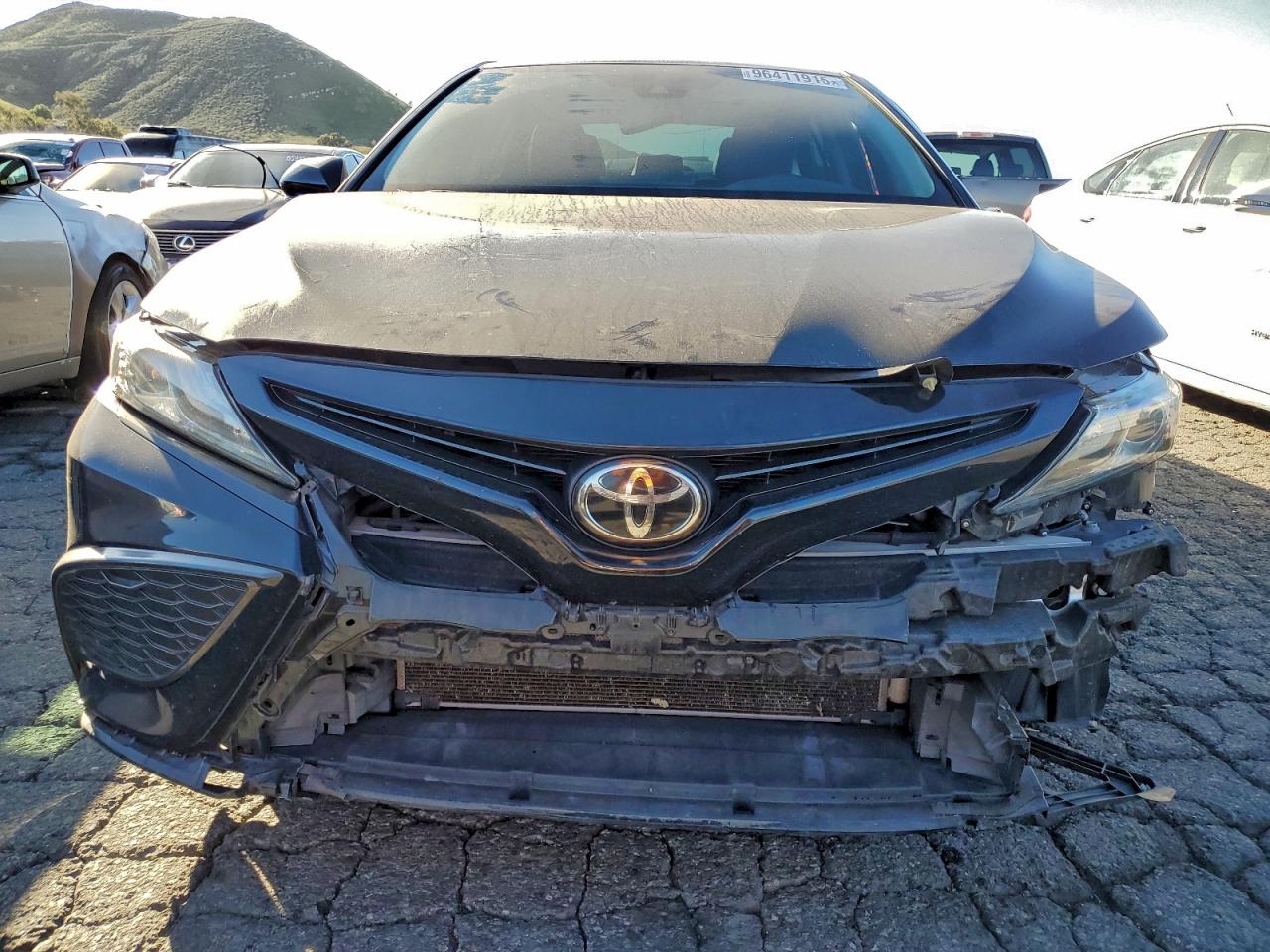 2021 TOYOTA CAMRY XSE photo 5