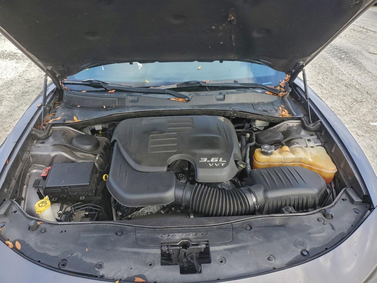 2015 DODGE CHARGER SE photo 11