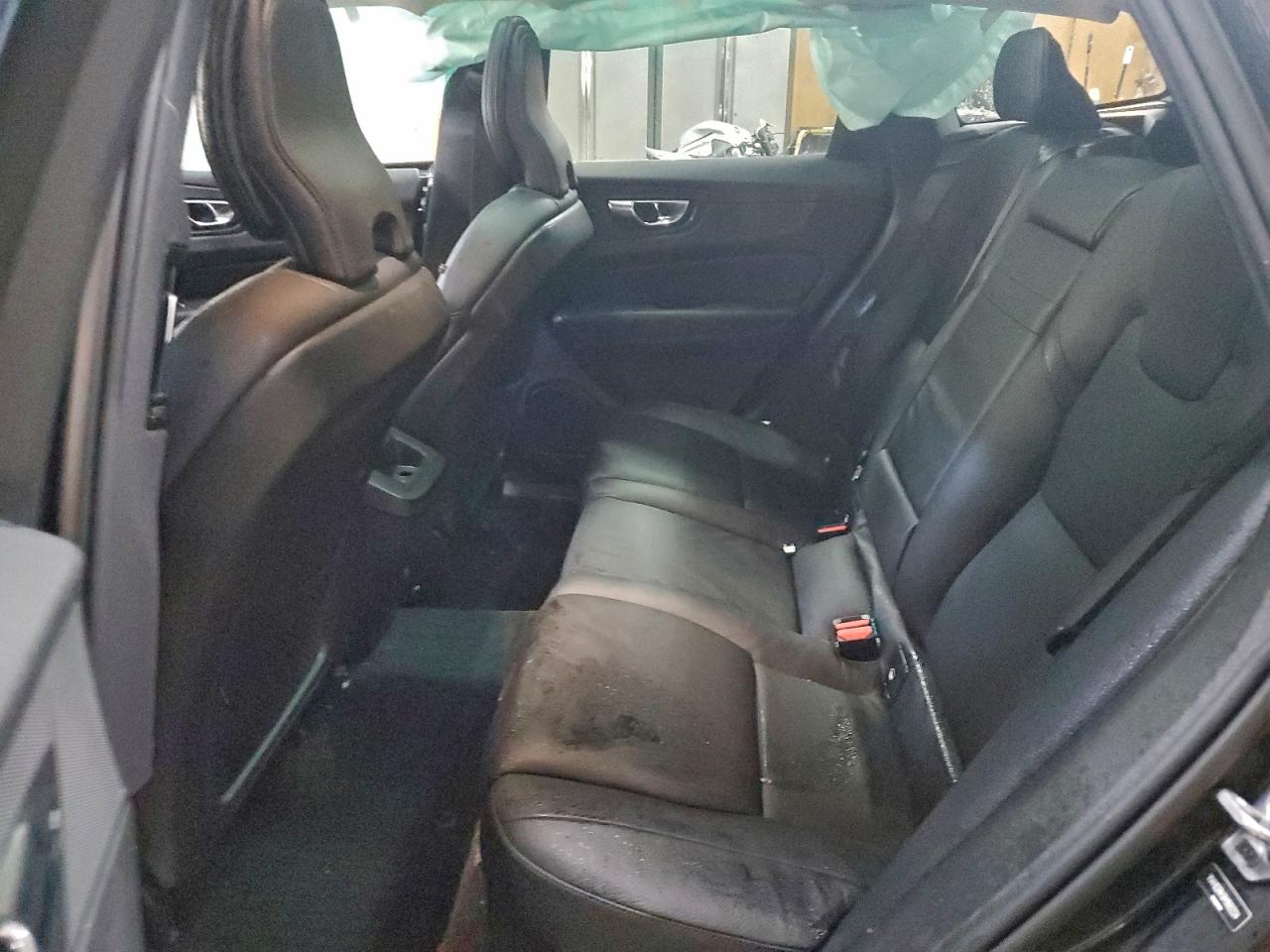 2021 VOLVO XC60 T5 MOMENTUM photo 11