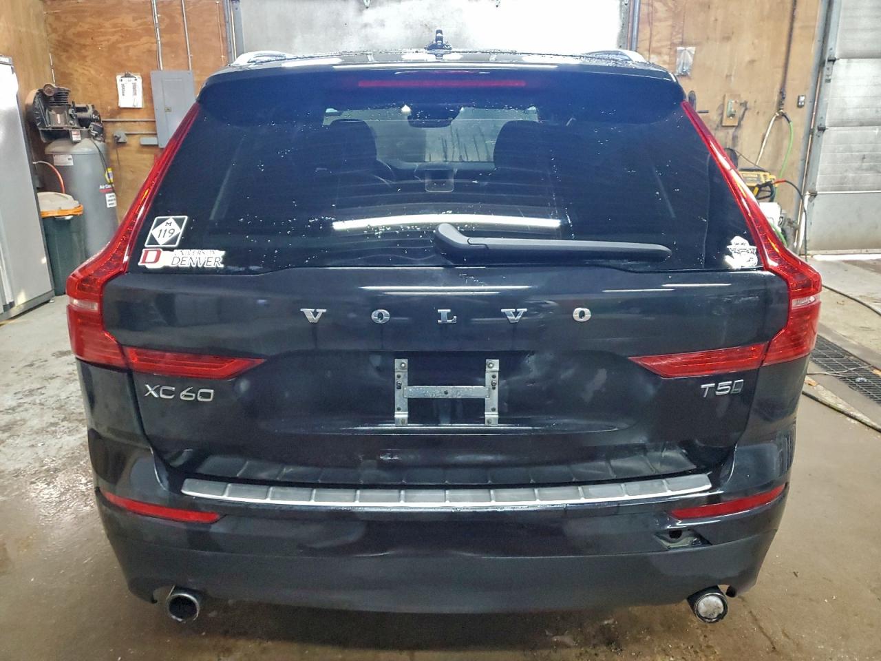 2021 VOLVO XC60 T5 MOMENTUM photo 6