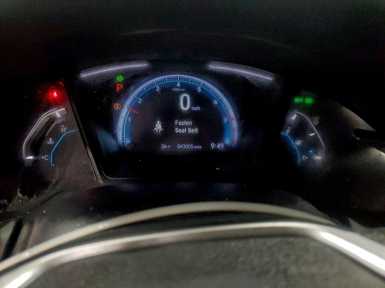 2020 HONDA CIVIC LX photo 9