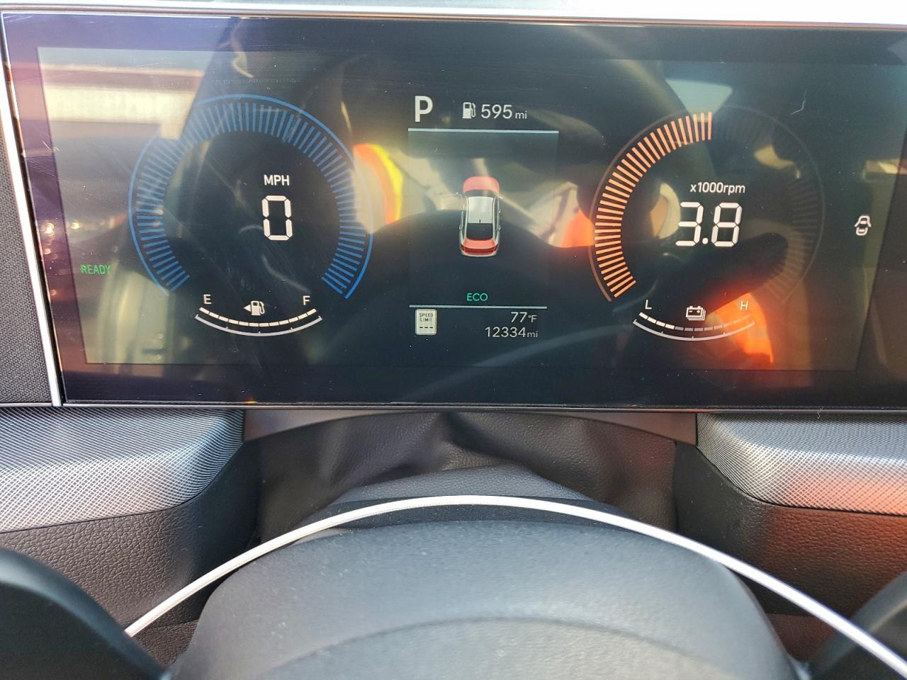 2025 HYUNDAI SONATA HYBRID photo 9