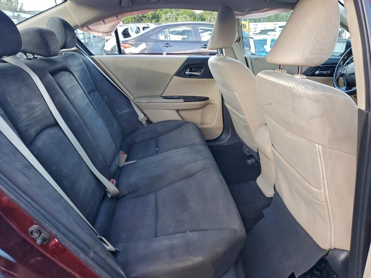 2016 HONDA ACCORD LX photo 10