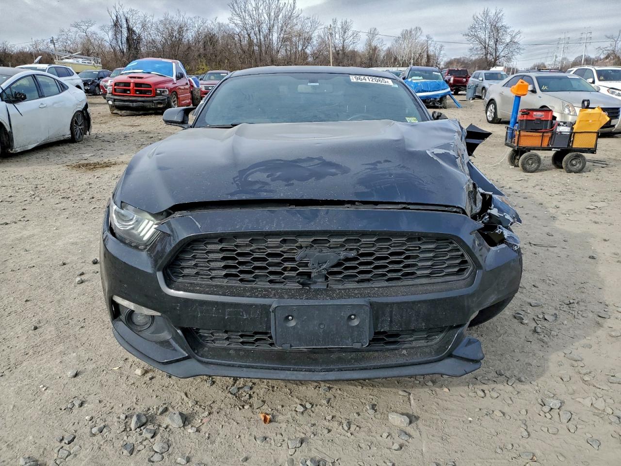 2015 FORD MUSTANG photo 5