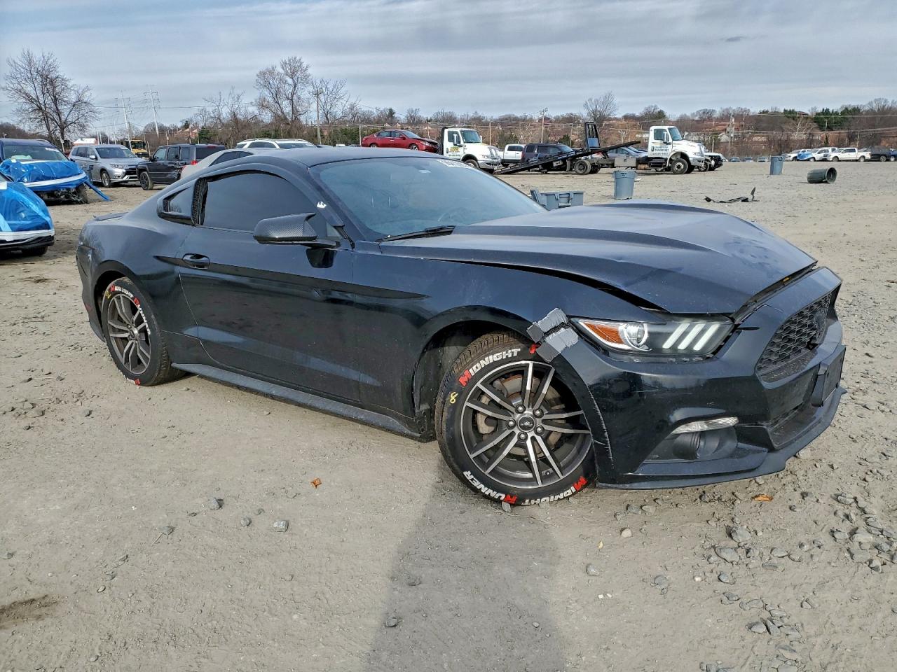2015 FORD MUSTANG photo 4