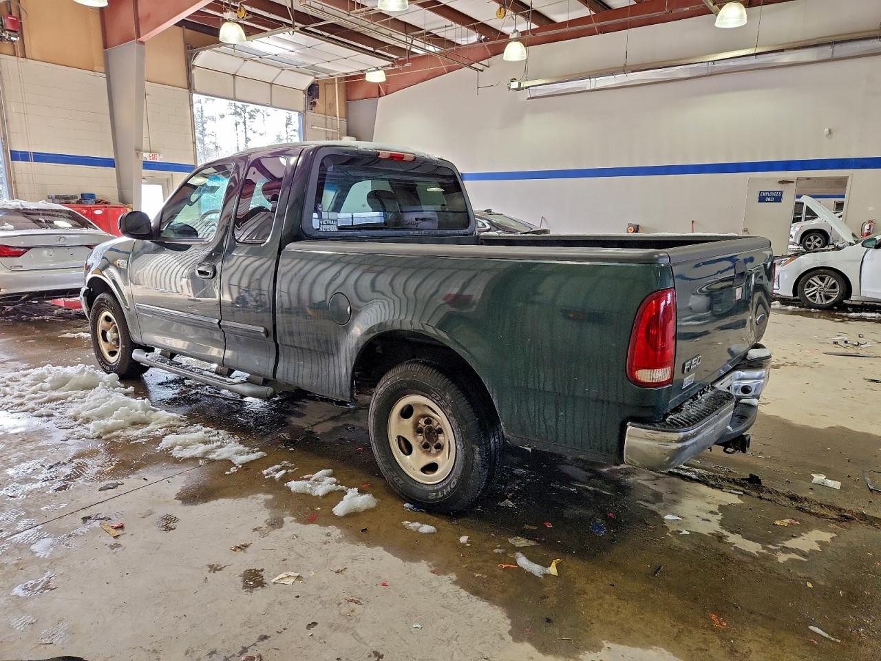 2003 FORD F150 photo 2