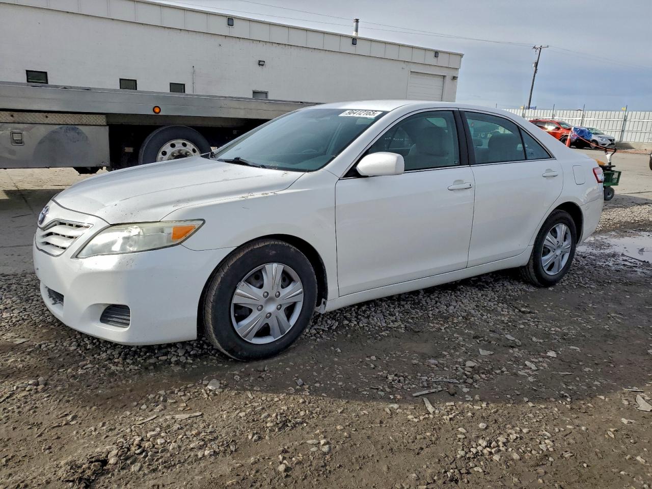 2011 TOYOTA CAMRY