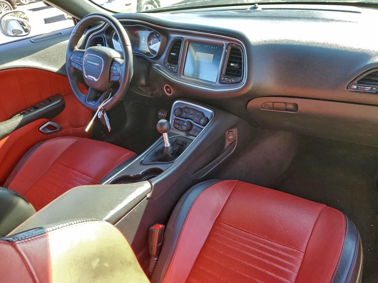 2016 DODGE CHALLENGER R/T photo 8