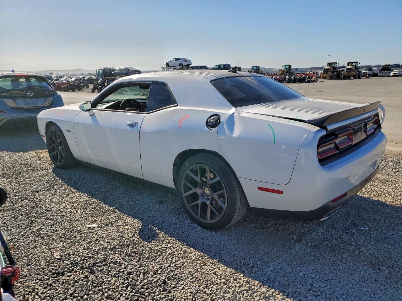 2016 DODGE CHALLENGER R/T photo 2