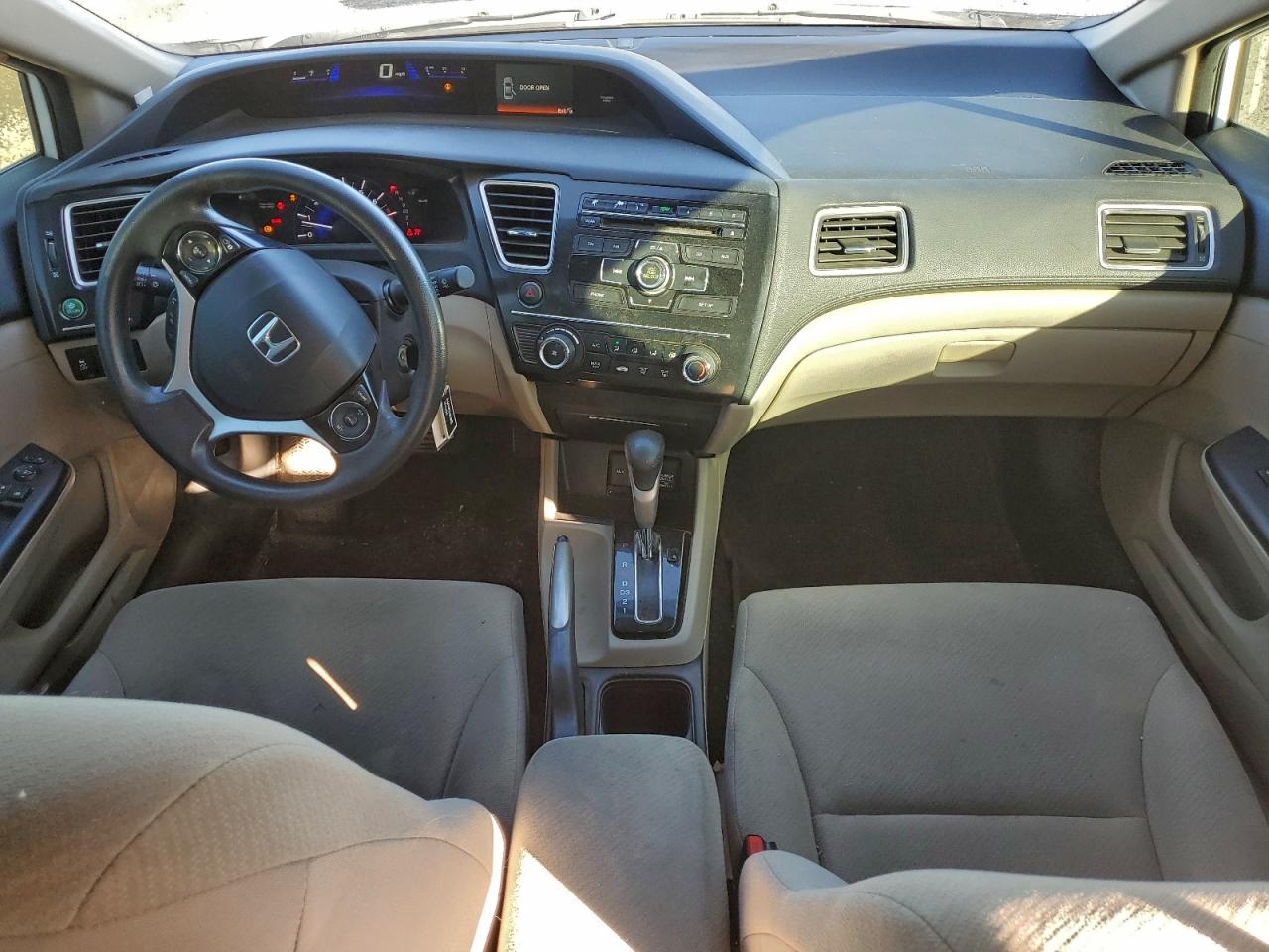 2013 HONDA CIVIC LX photo 8