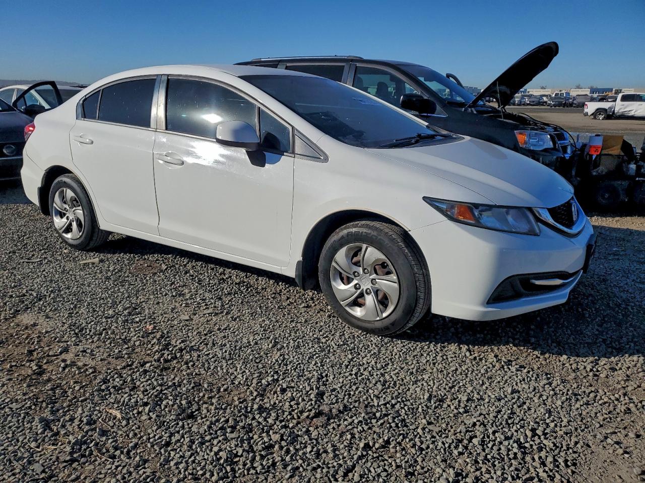 2013 HONDA CIVIC LX photo 4