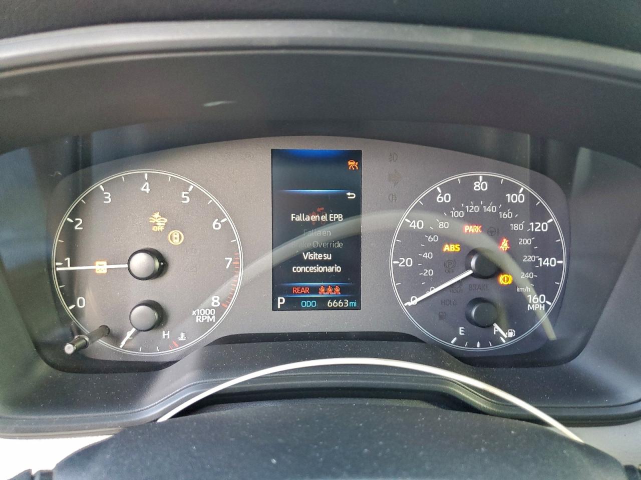 2023 TOYOTA COROLLA CROSS L photo 9