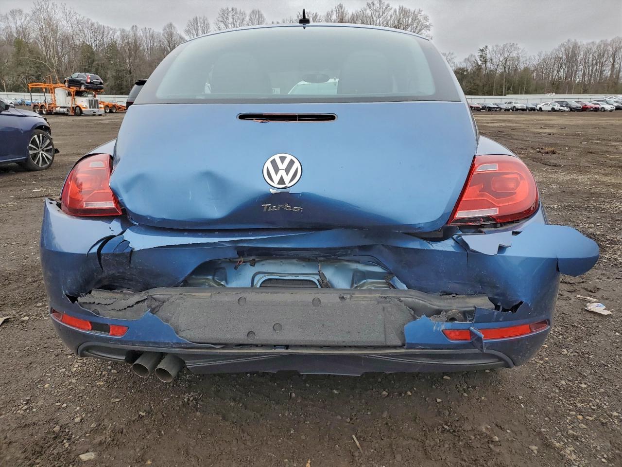 2017 VOLKSWAGEN BEETLE 1.8T photo 6