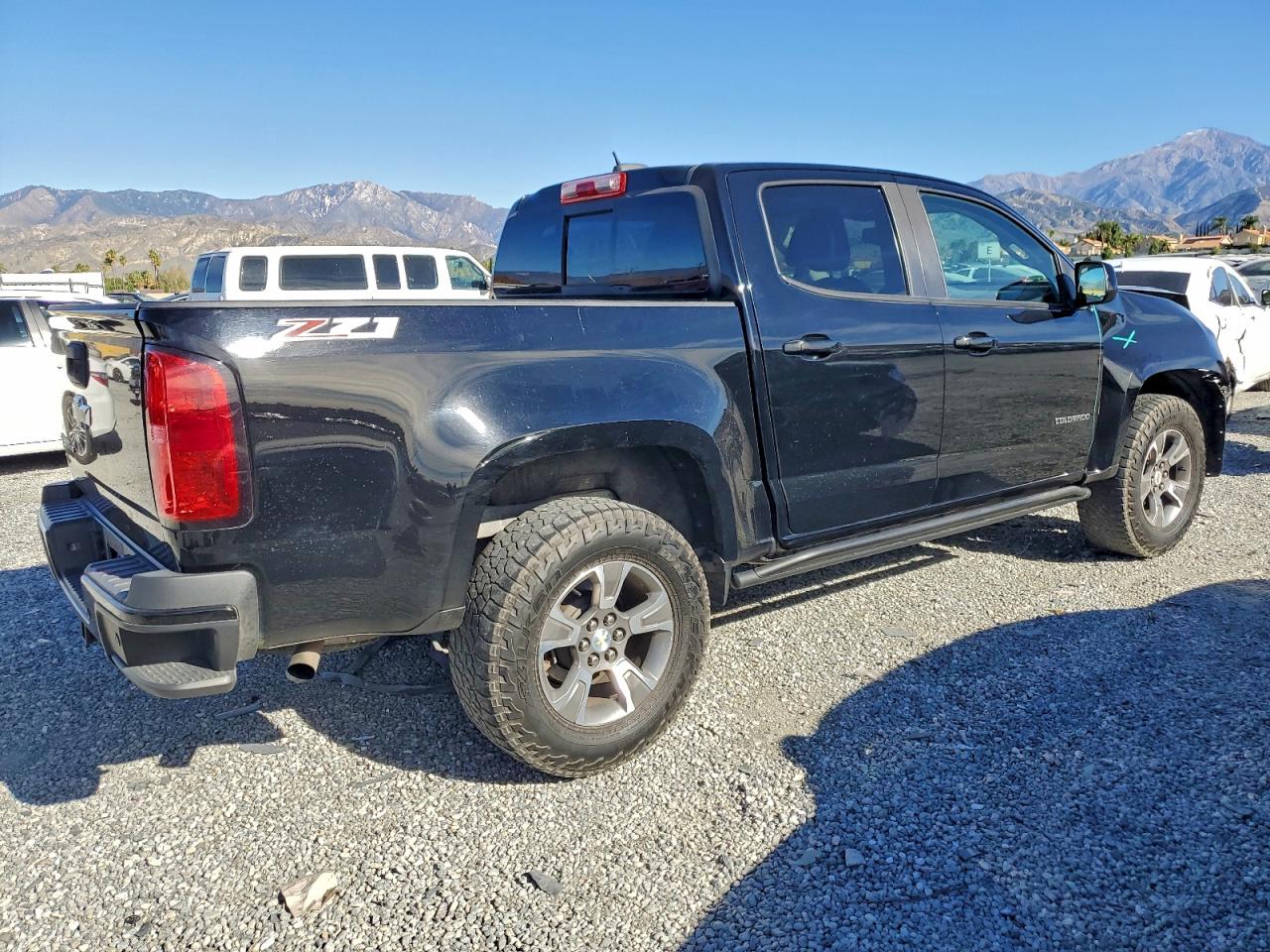 2019 CHEVROLET COLORADO Z71 photo 3