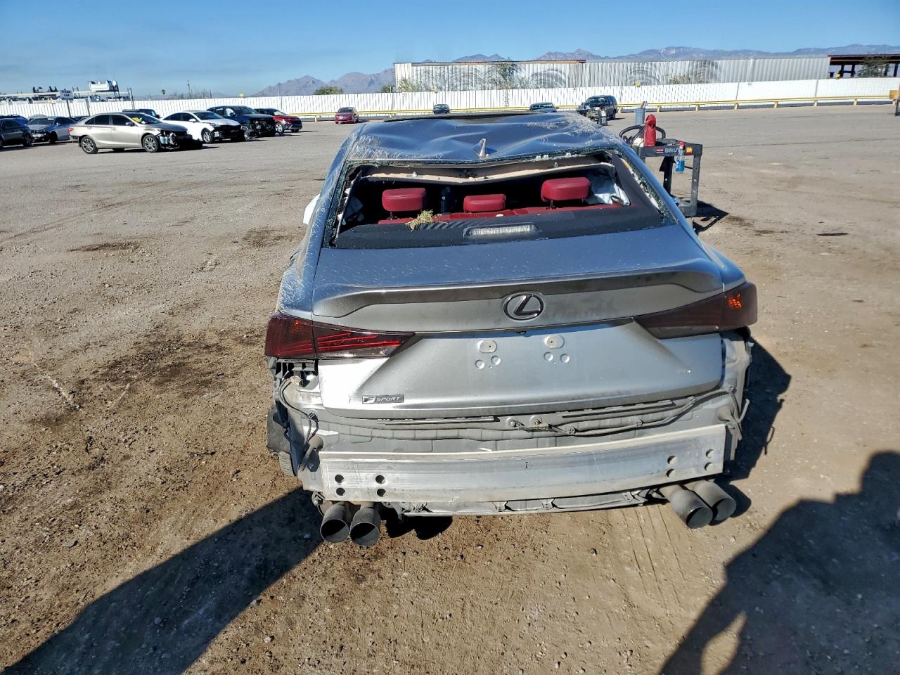 2017 LEXUS IS 200T photo 6