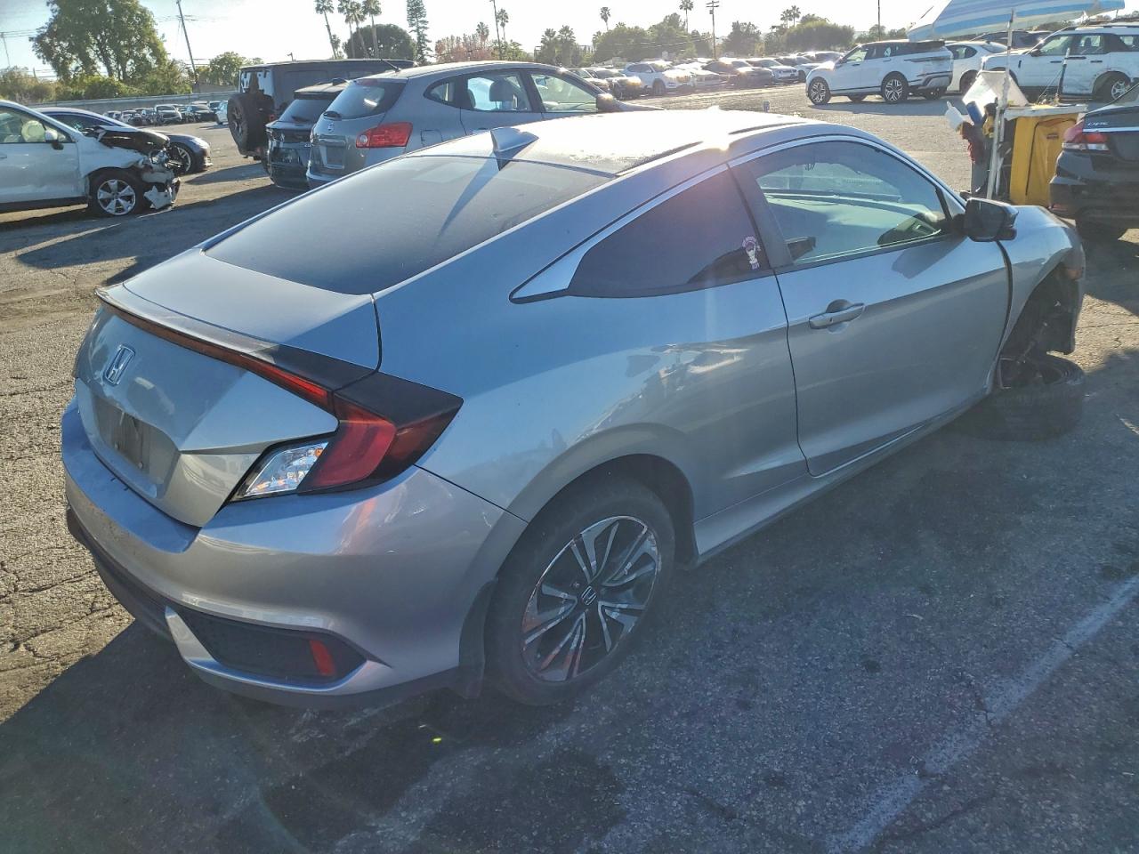 2016 HONDA CIVIC EX photo 3