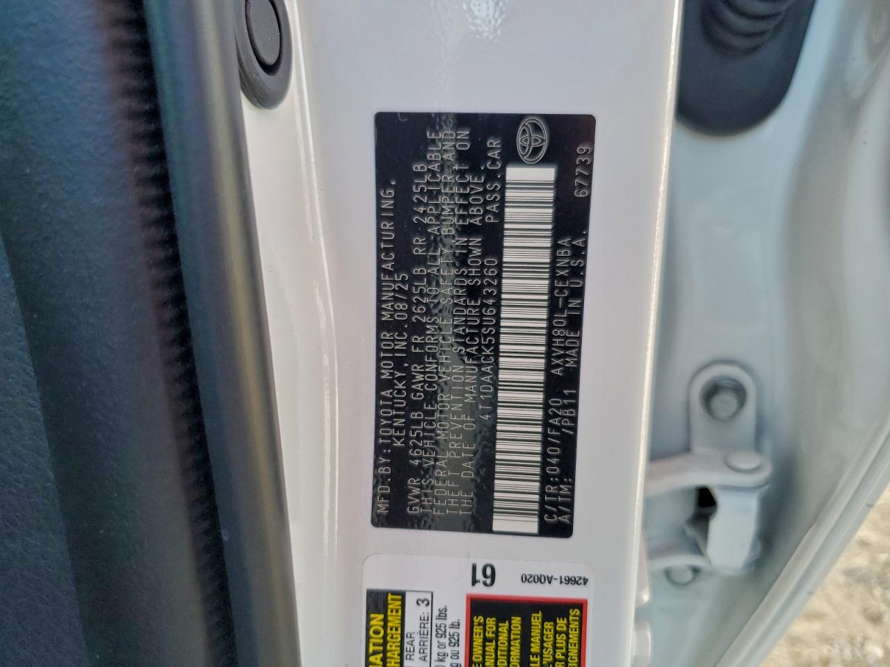2025 TOYOTA CAMRY XSE photo 13