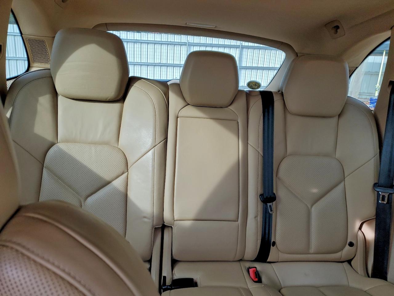 2012 PORSCHE CAYENNE S HYBRID photo 10