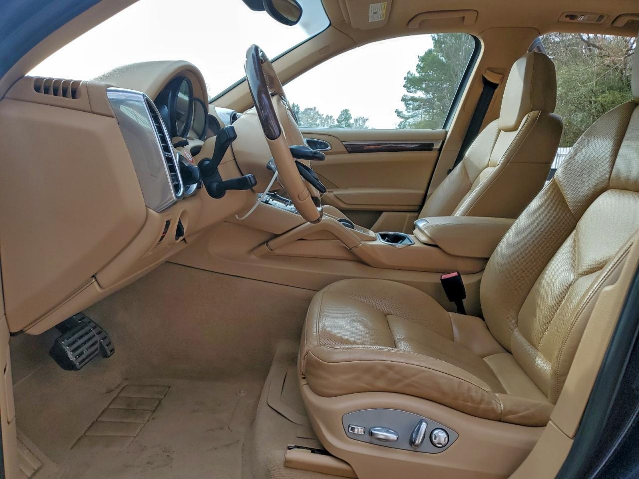 2012 PORSCHE CAYENNE S HYBRID photo 7