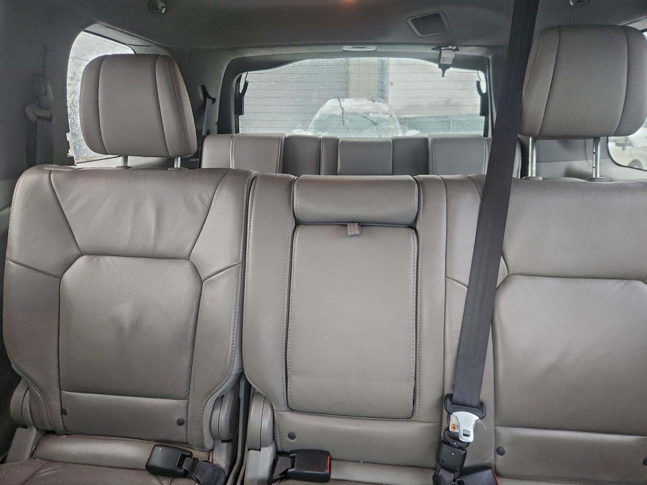 2015 HONDA PILOT EXL photo 10