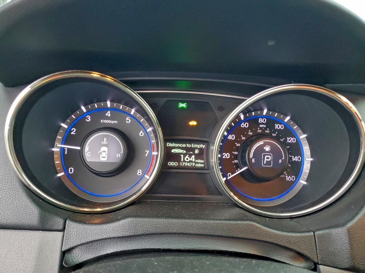 2012 HYUNDAI SONATA SE photo 9
