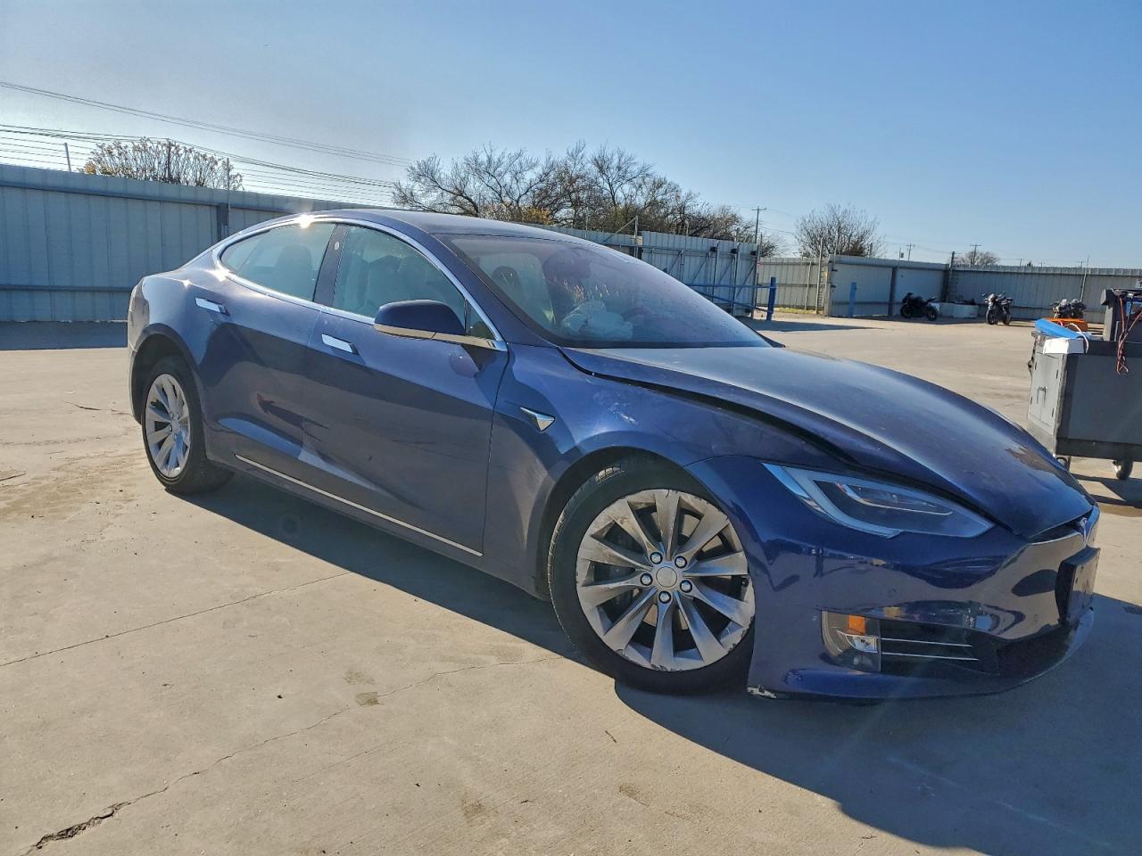2018 TESLA MODEL S photo 4