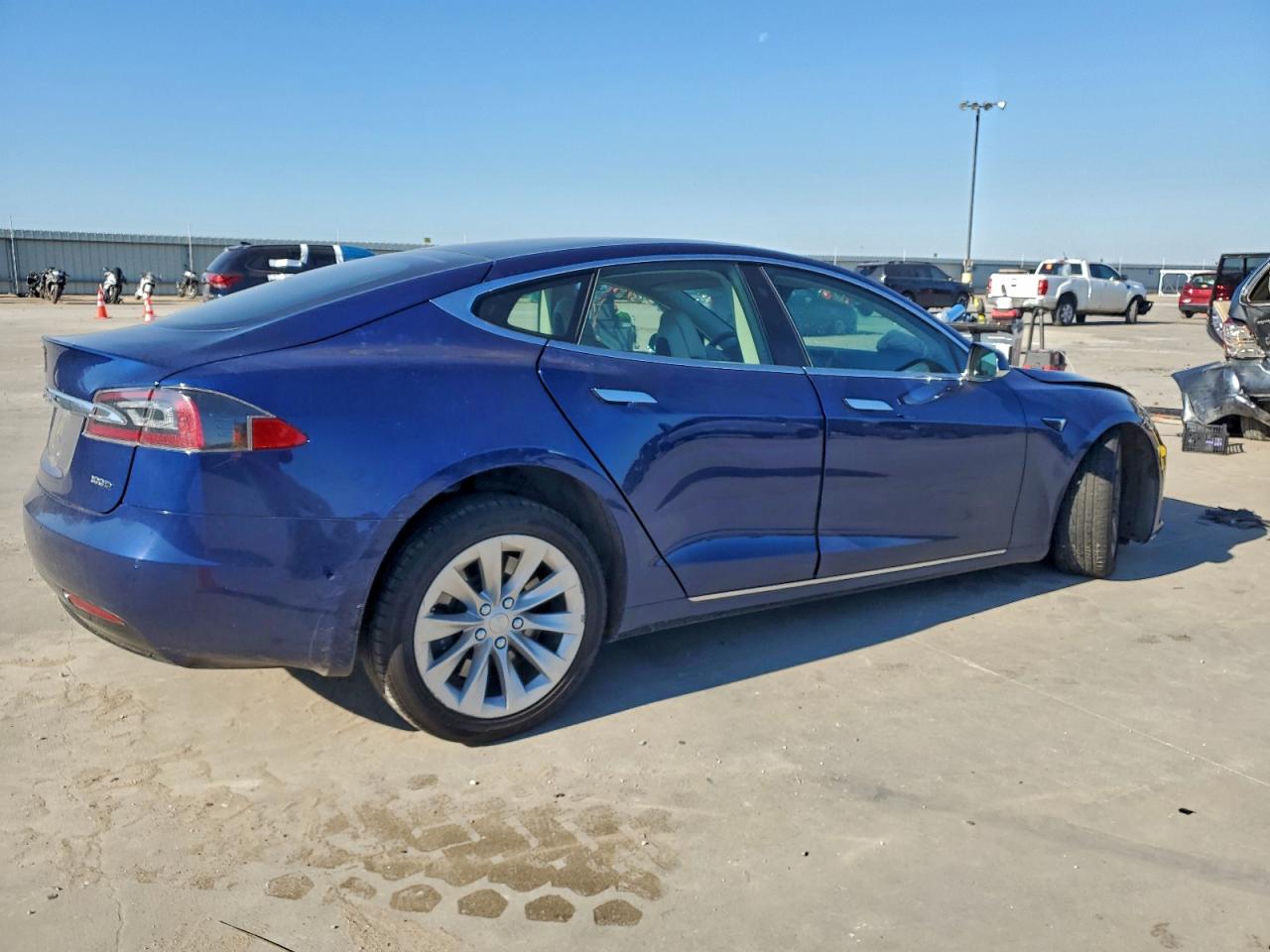 2018 TESLA MODEL S photo 3