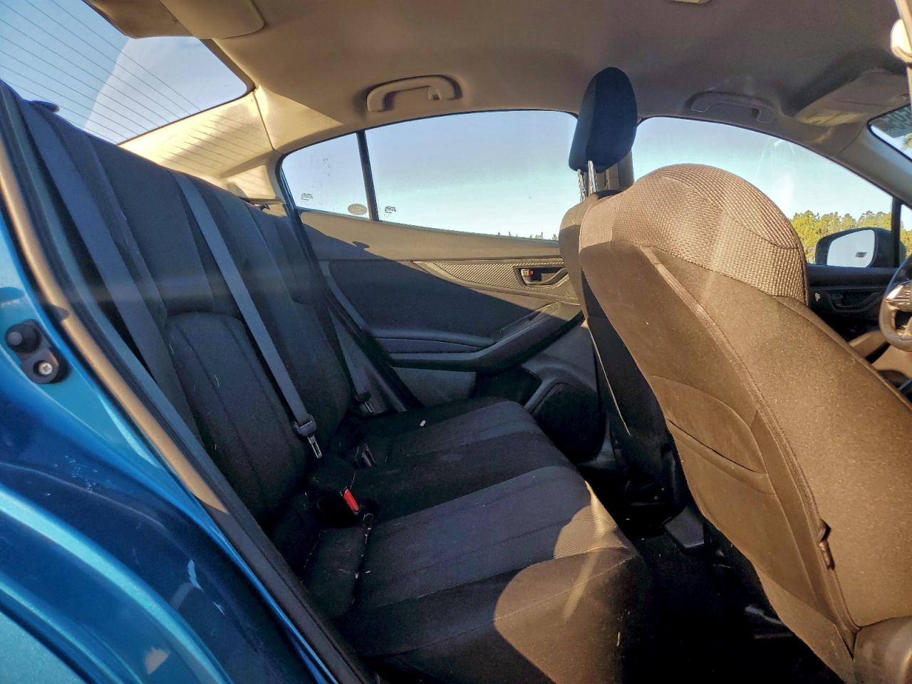 2017 SUBARU IMPREZA photo 10