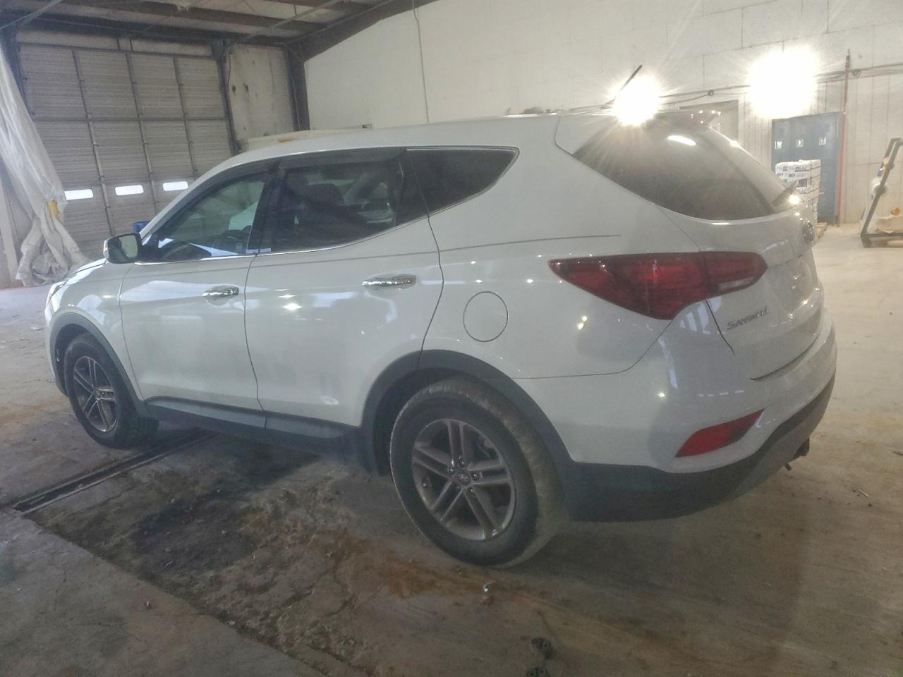2018 HYUNDAI SANTA FE SPORT photo 2