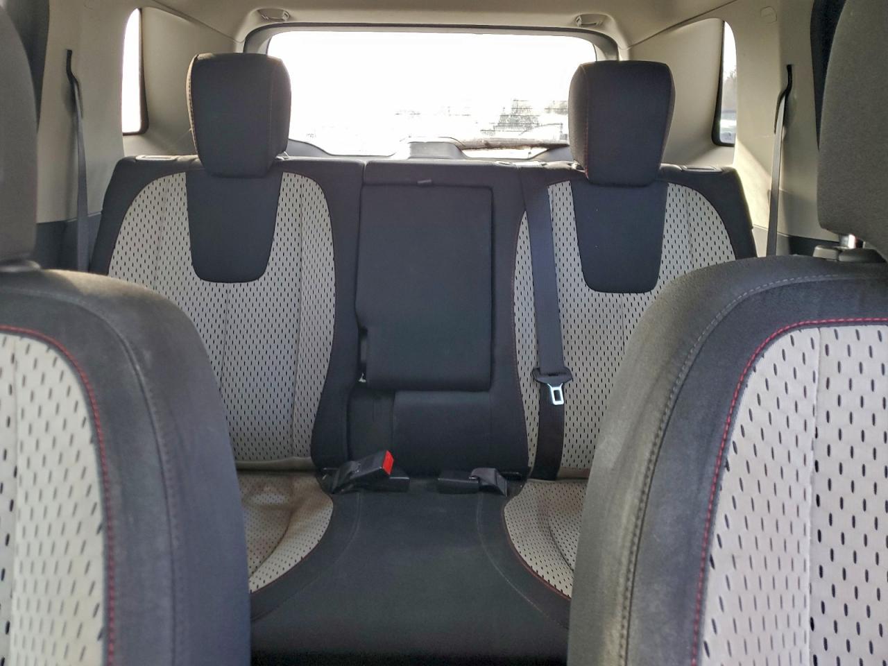 2012 GMC TERRAIN SLE photo 10