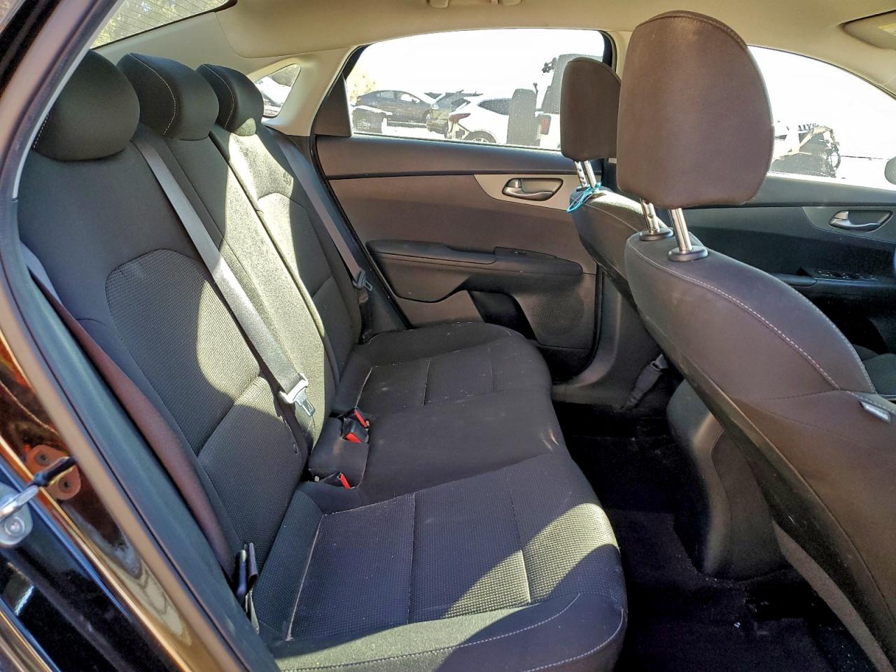 2021 KIA FORTE FE photo 10