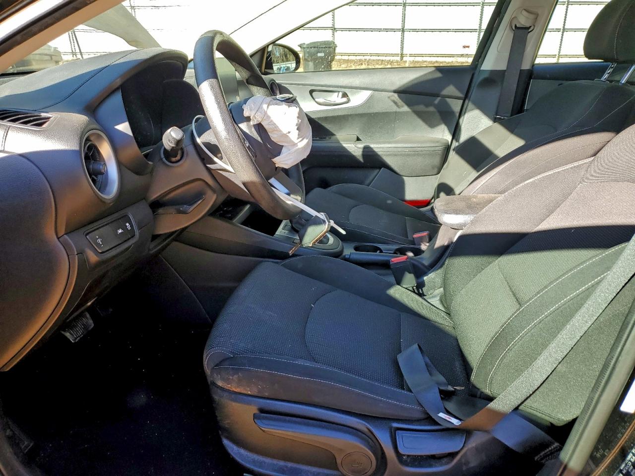 2021 KIA FORTE FE photo 7