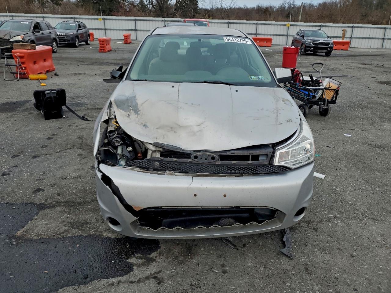 2009 FORD FOCUS SE photo 5