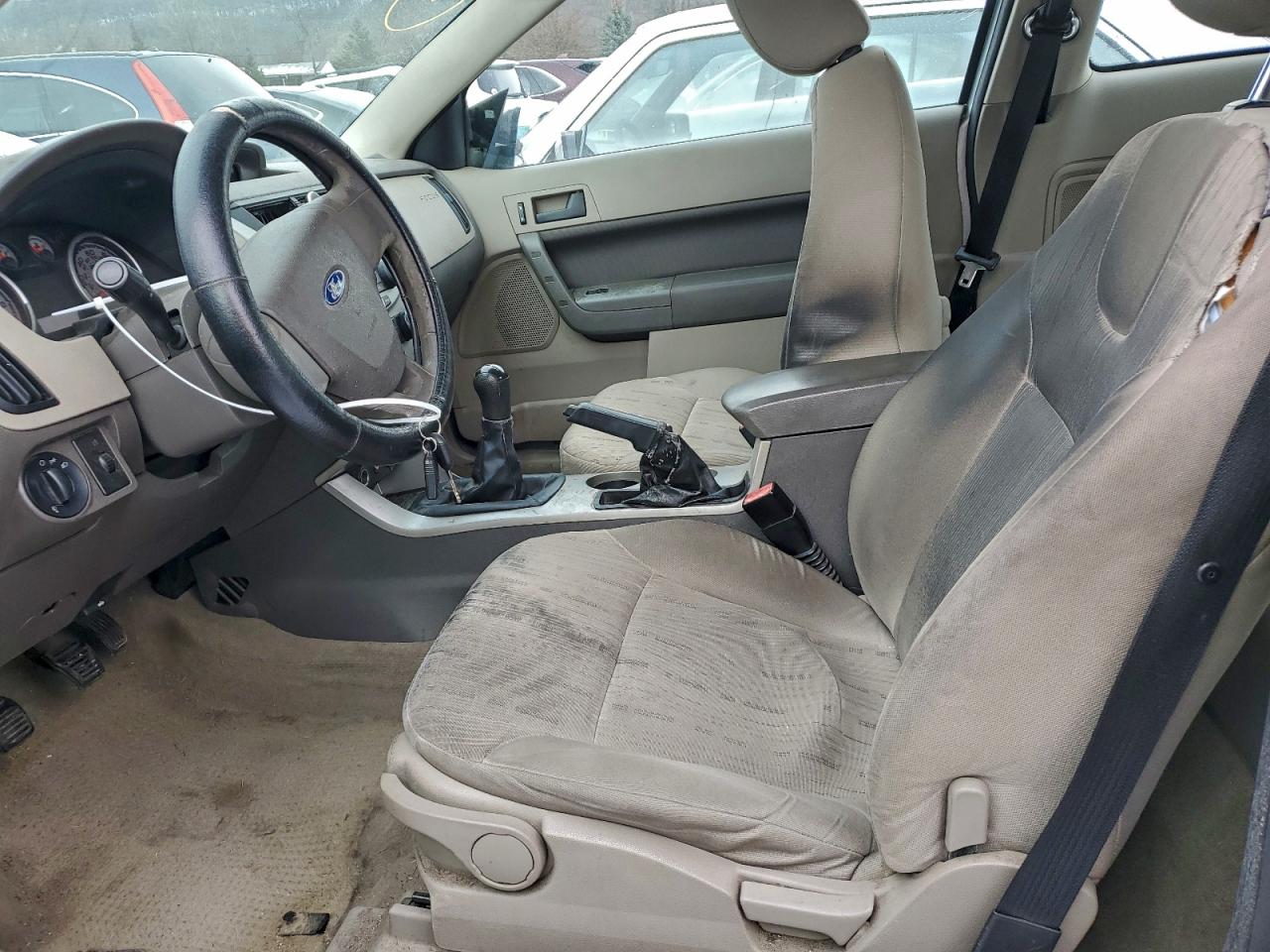 2009 FORD FOCUS SE photo 7