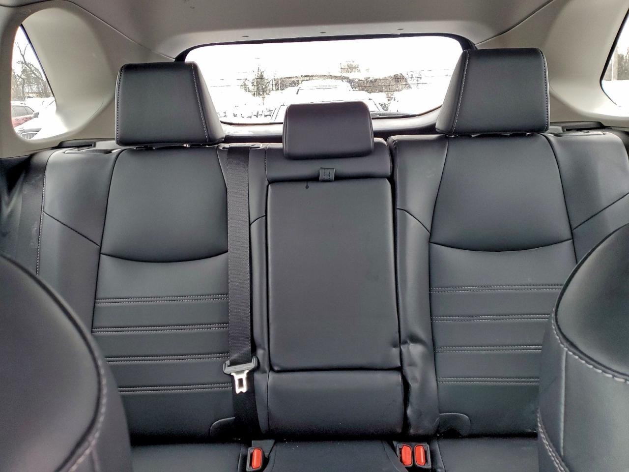 2025 TOYOTA RAV4 XLE PREMIUM photo 10
