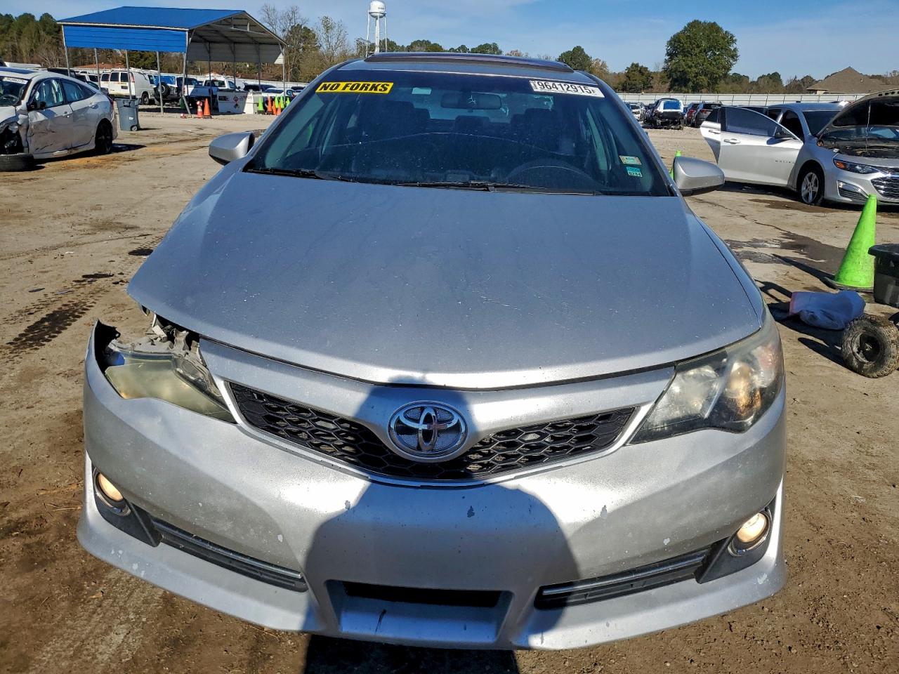 2013 TOYOTA CAMRY L photo 5