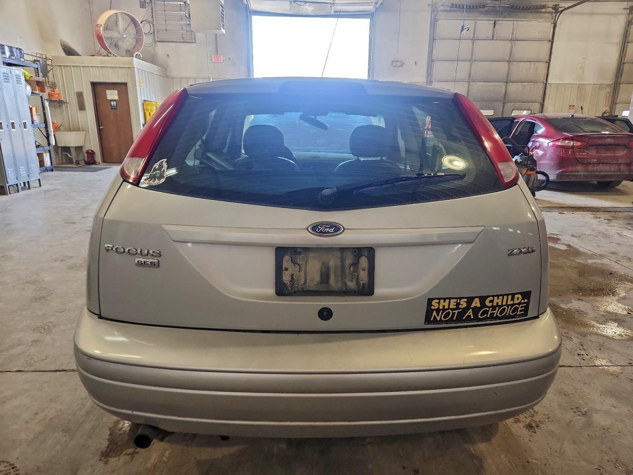 2005 FORD FOCUS ZX5 photo 6