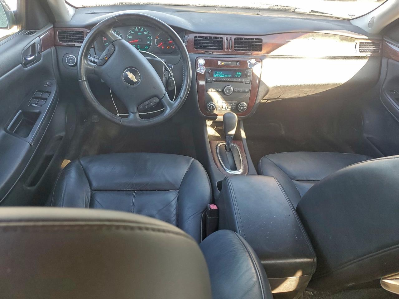 2010 CHEVROLET IMPALA LTZ photo 8