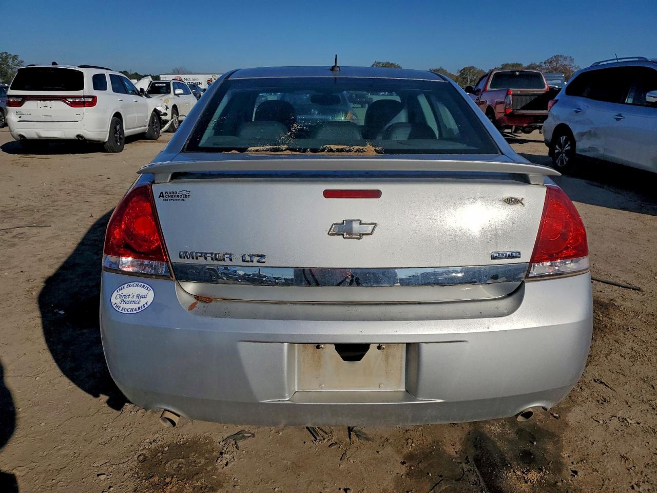 2010 CHEVROLET IMPALA LTZ photo 6