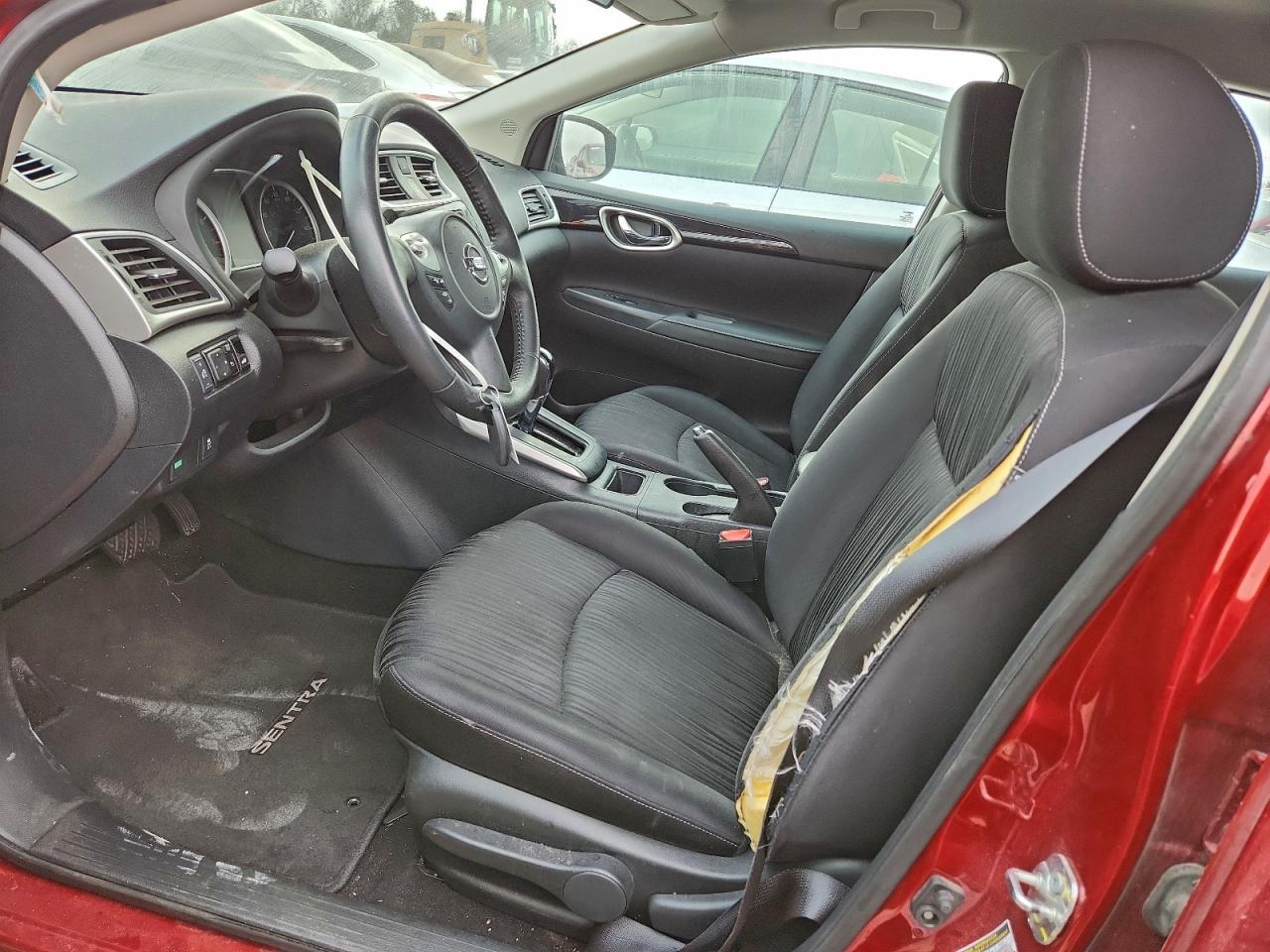 2019 NISSAN SENTRA S photo 7