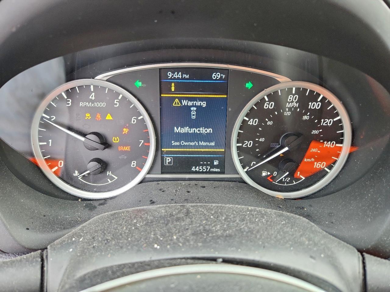 2019 NISSAN SENTRA S photo 9