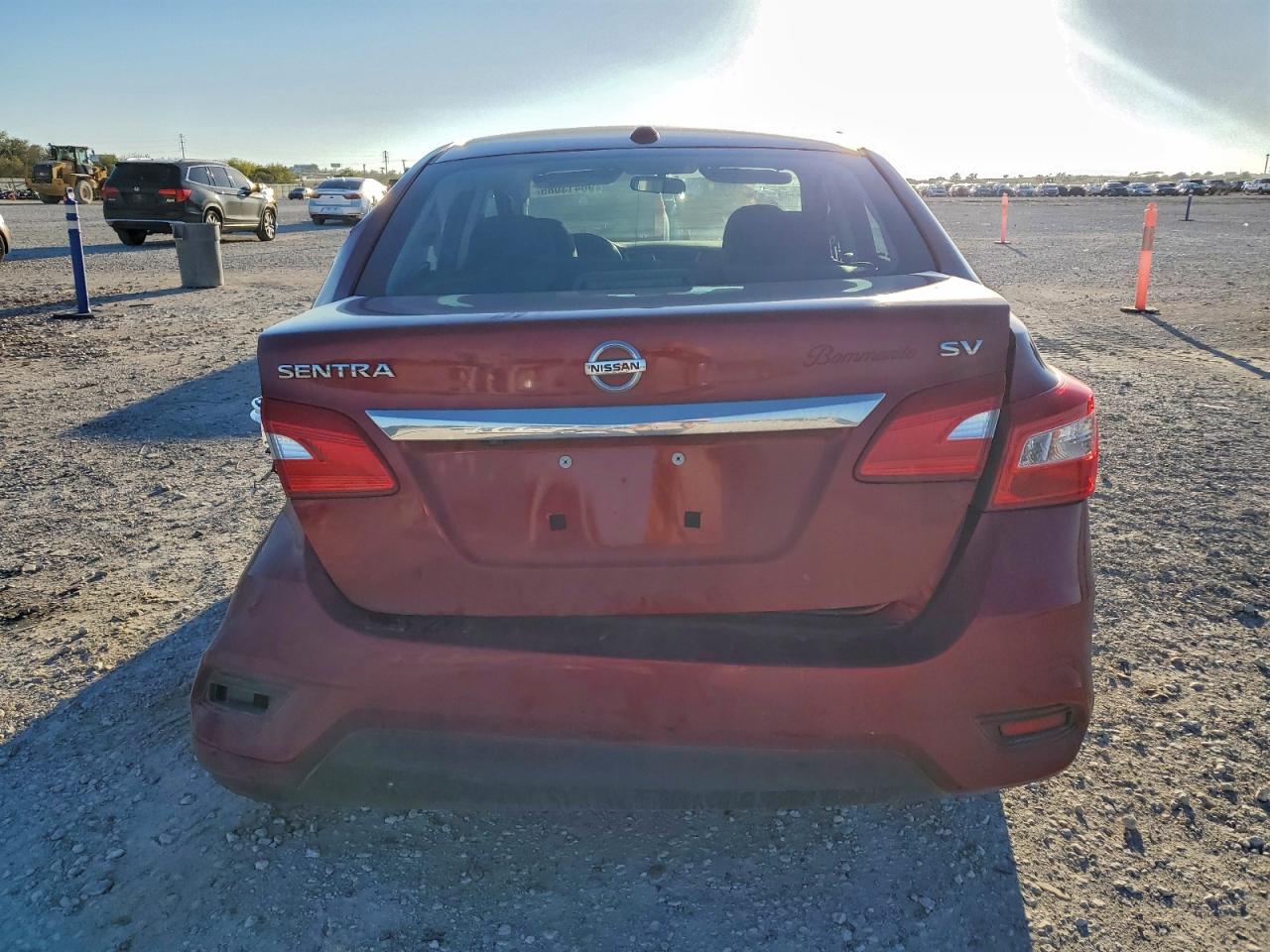 2019 NISSAN SENTRA S photo 6